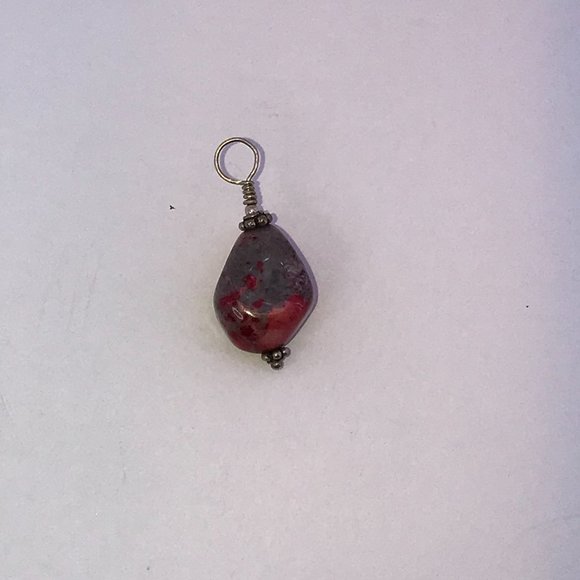 Red and Grey Stone and Silver Pendant - Picture 5 of 9
